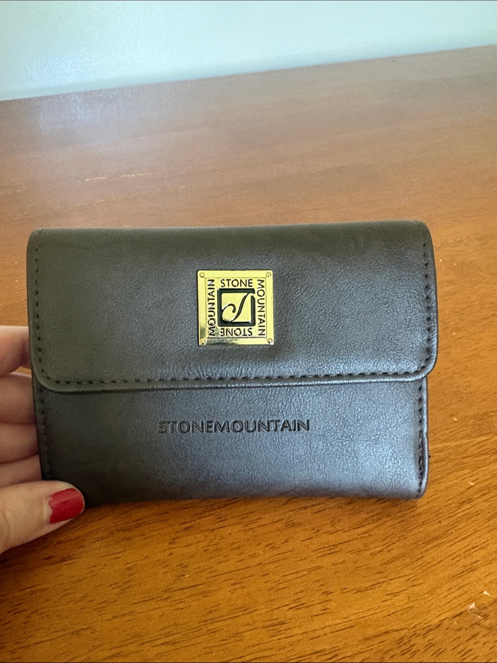 Stone Mountain Accessories Brown Leather Wallet with Gold Logo Plate